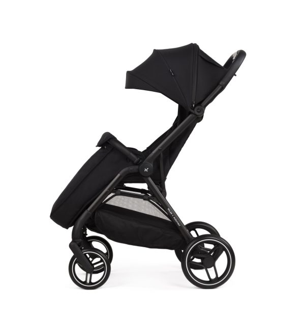 Коляска прогулянкова Adamex Milan black
