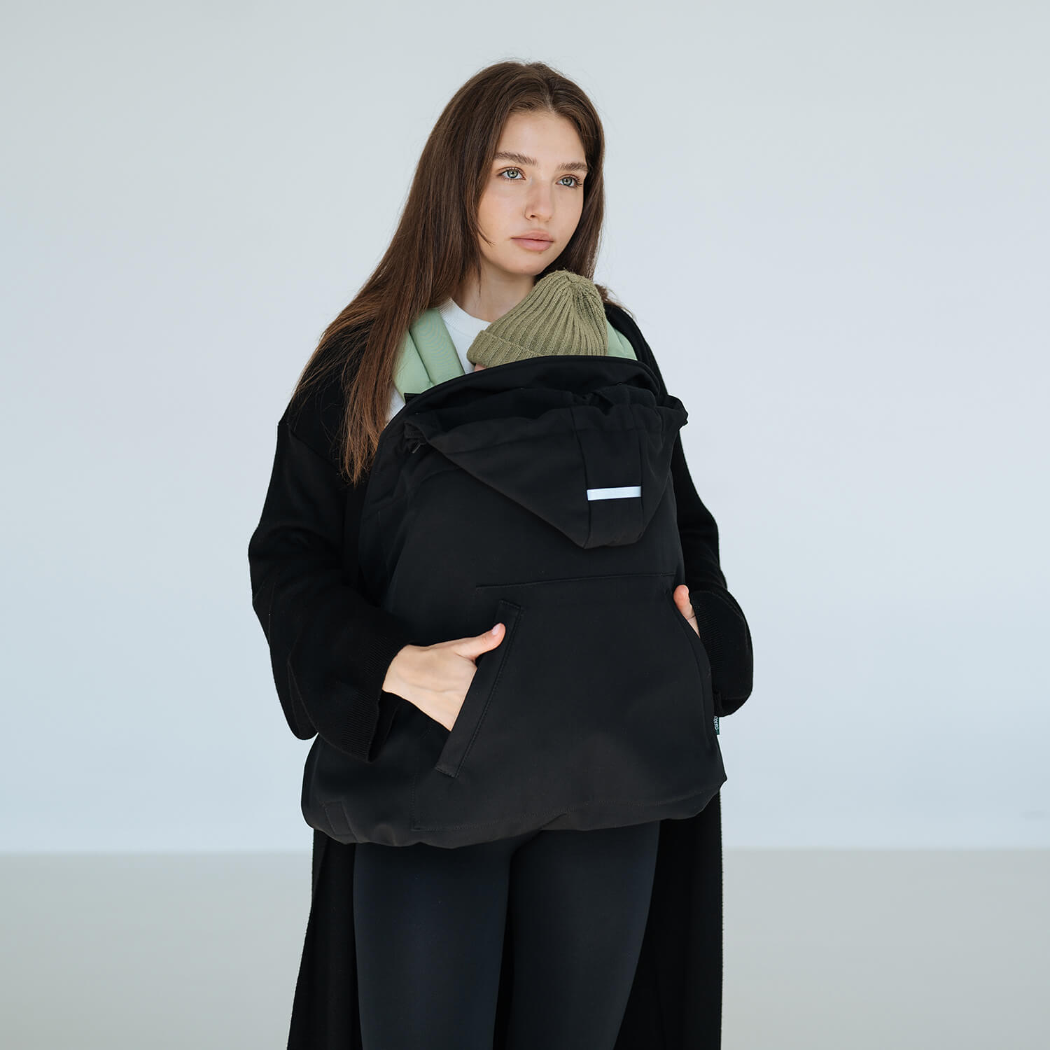 Мультисезонна слінгонакидка Softshell Чорна NEW
